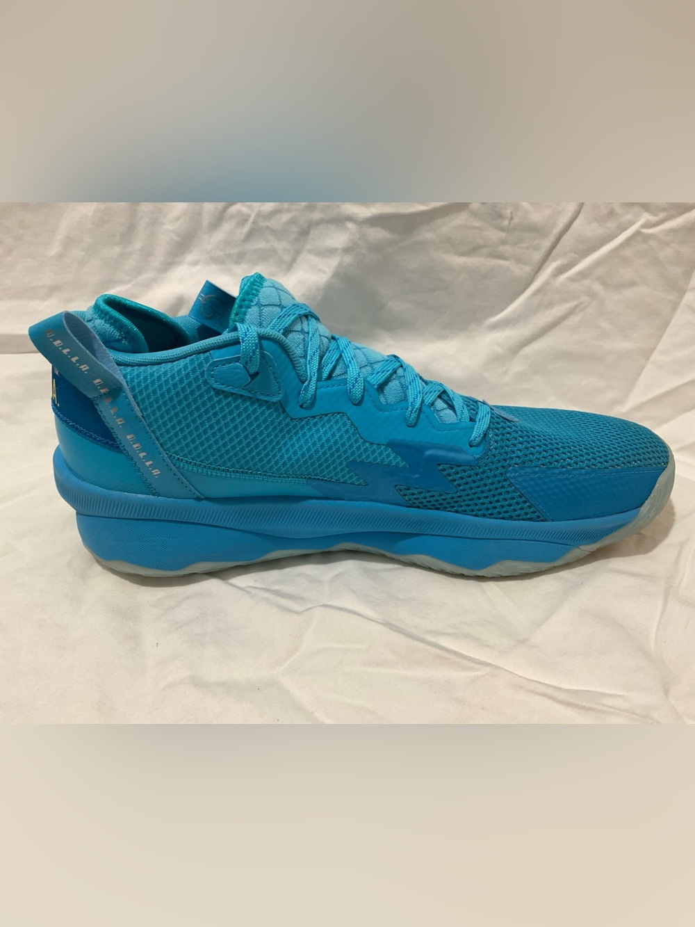 Adidas Dame 8 “Young Dolla” Size 12 Basketball shoes View 5